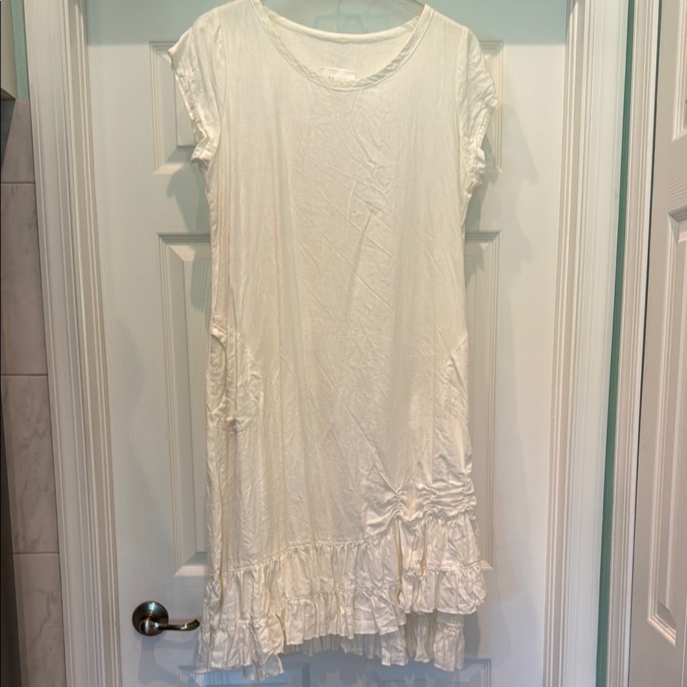 Heart’s Desire Linen Dress in Ivory Size M